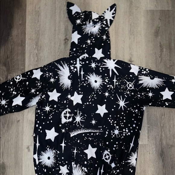 STARBOY HOODIE “ACTIVITY” - Picture 2 of 3